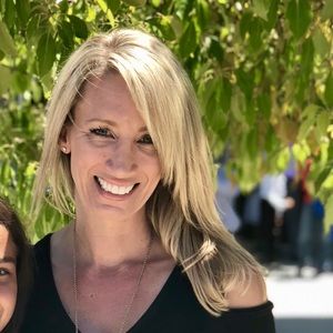 Meet your Posher, Dana